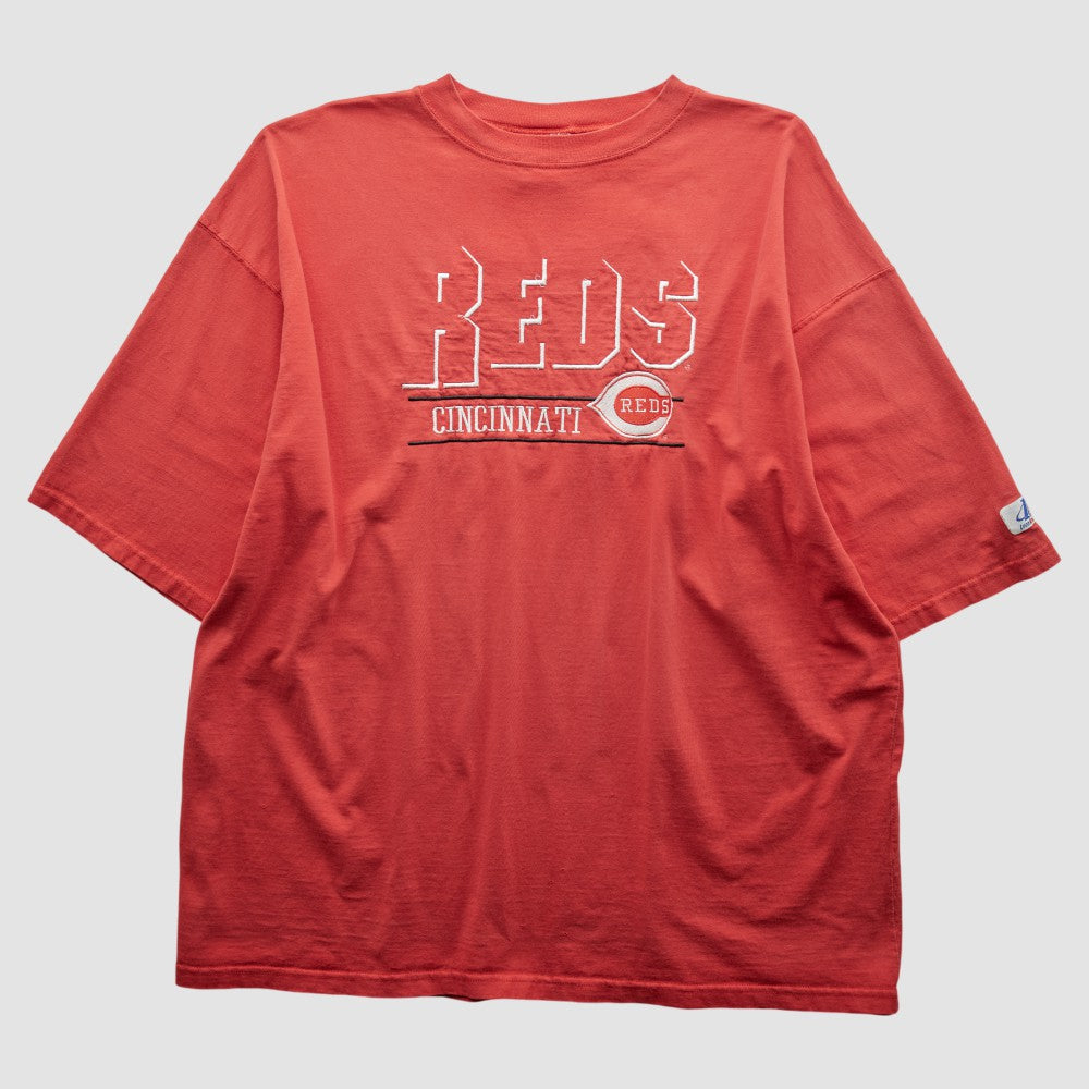 Cincinnati Reds Logo Athletic 90s T-shirt - MLB