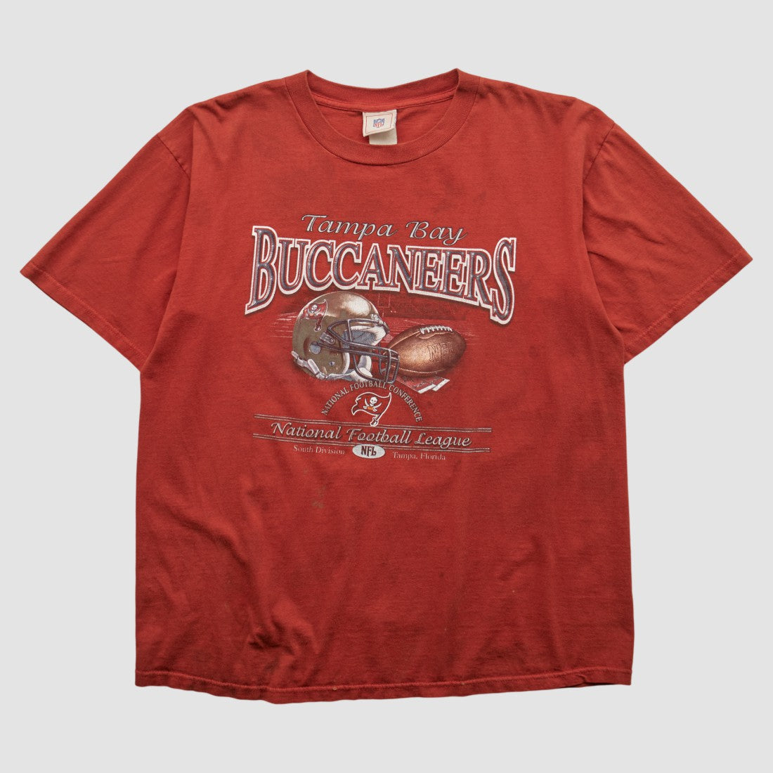 Tampa Bay Buccaneers NFL 2000s T-shirt Red Vintage | Fanatics