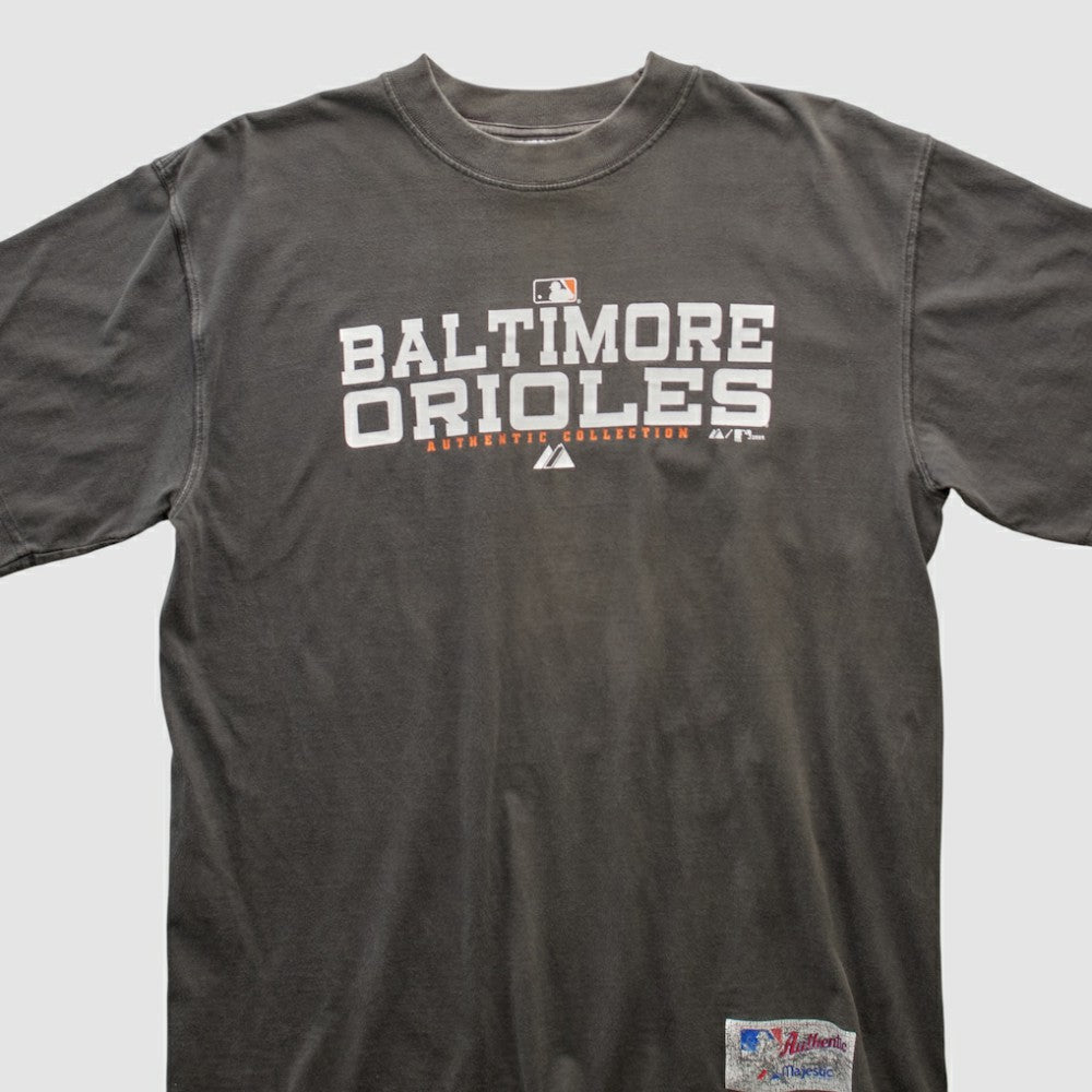 Baltimore Orioles Majestic 2000s T-shirt - MLB