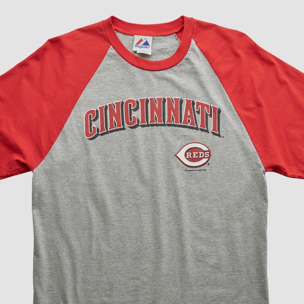 Cincinnati Reds Majestic 2000s T-shirt - MLB