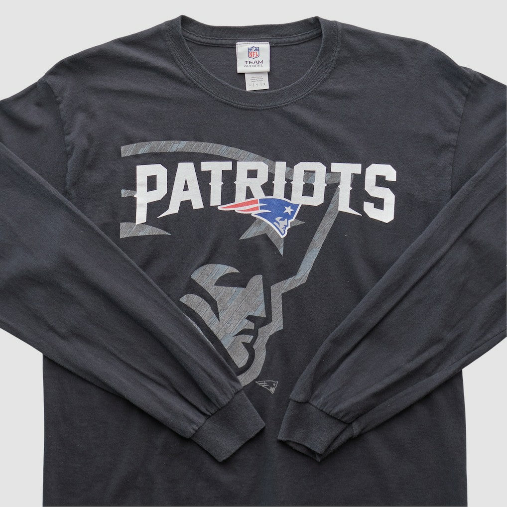 New England Patriots NFL 2010s Long Sleeve T-shirt Black Vintage | Fanatics