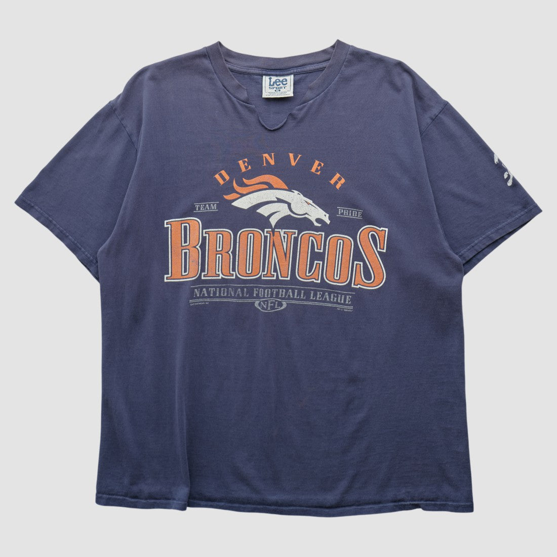 Denver Broncos Lee Apparel 90s T-shirt Navy Vintage | Fanatics