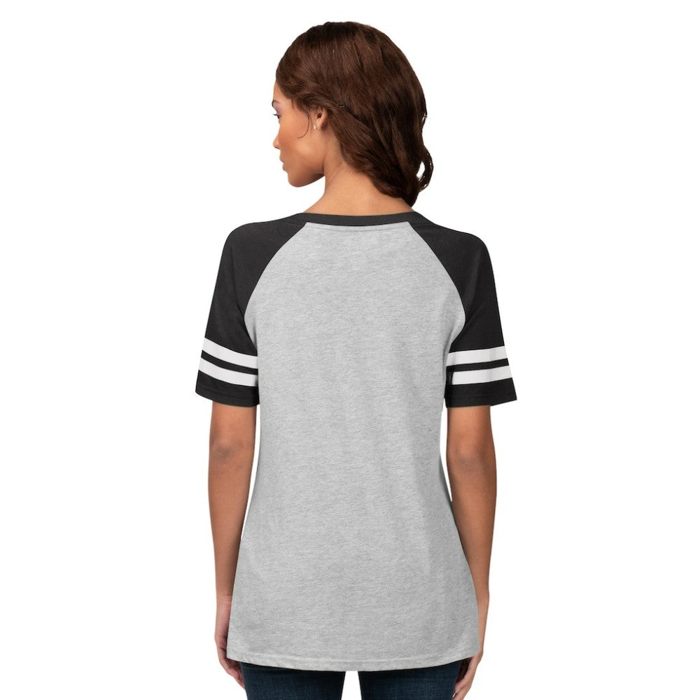 San Diego Padres G-III 4Her by Carl Banks Women's Goal Line Raglan V-Neck T-Shirt - MLB