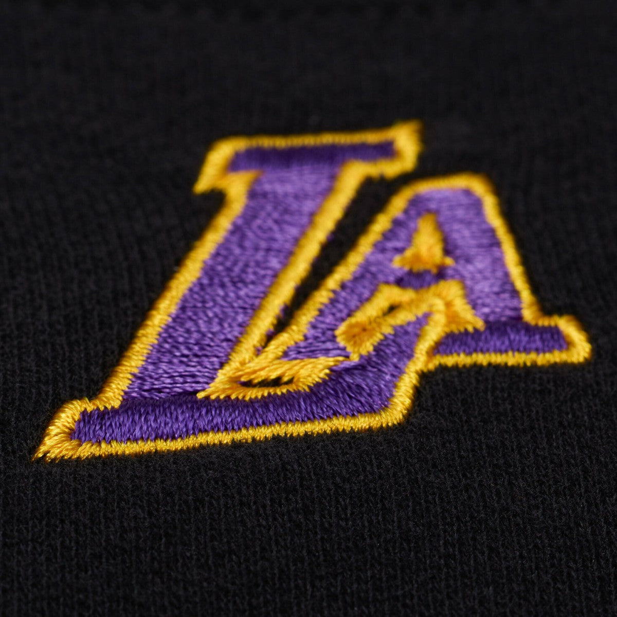 Los Angeles Lakers Women's Hardwood Classics Script Lightweight Sweatshirt Black - NBA