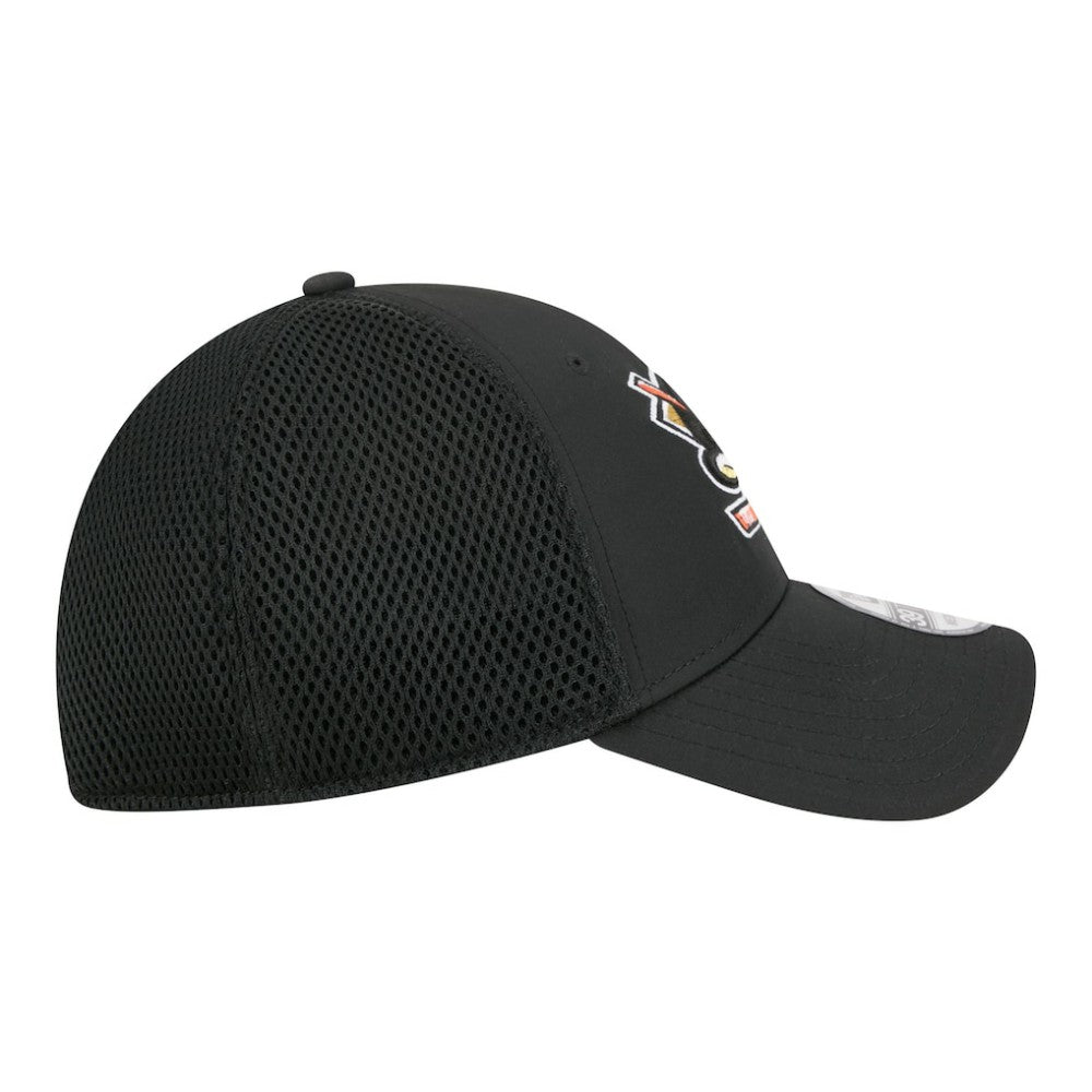 Anaheim Ducks New Era Logo 39THIRTY Flex Hat - Black - NHL