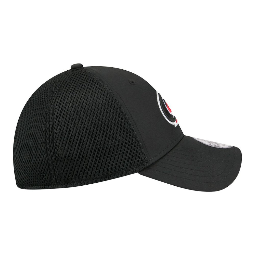 Carolina Hurricanes New Era Logo 39THIRTY Flex Hat - Black - NHL