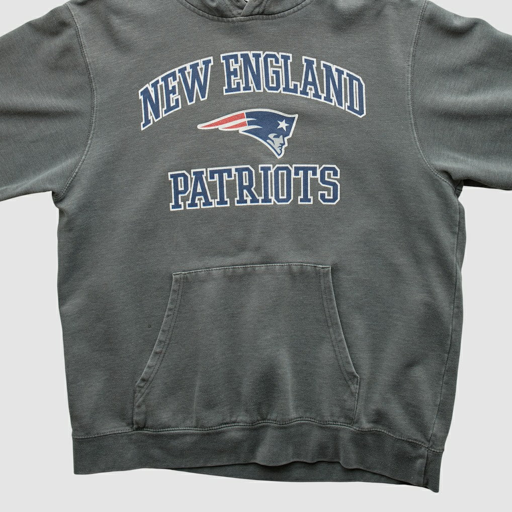 New England Patriots Majestic 2010s Hooded Pullover Sweatshirt Gray Vintage | Fanatics