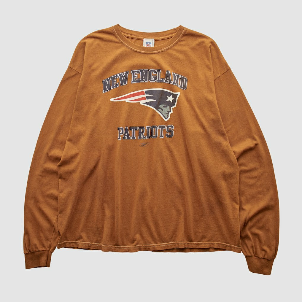 New England Patriots NFL 2000s Long Sleeve T-shirt Brown Vintage | Fanatics