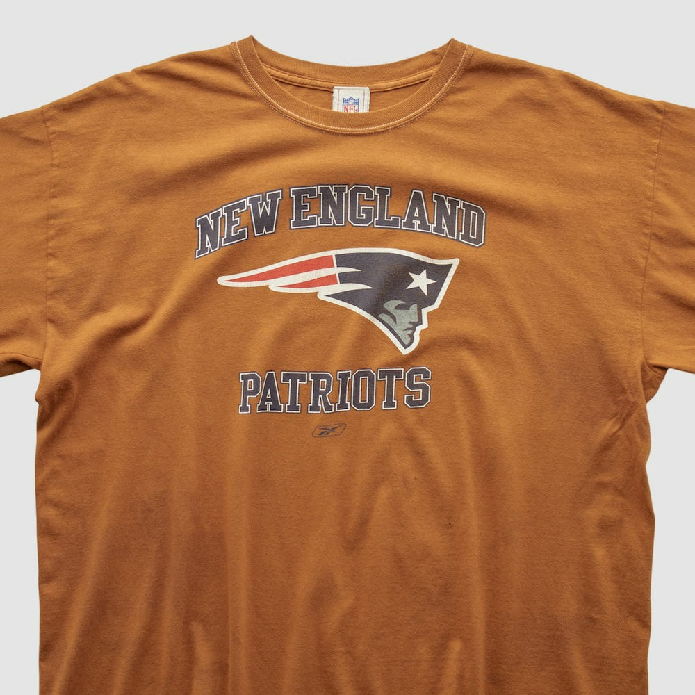 New England Patriots NFL 2000s Long Sleeve T-shirt Brown Vintage | Fanatics