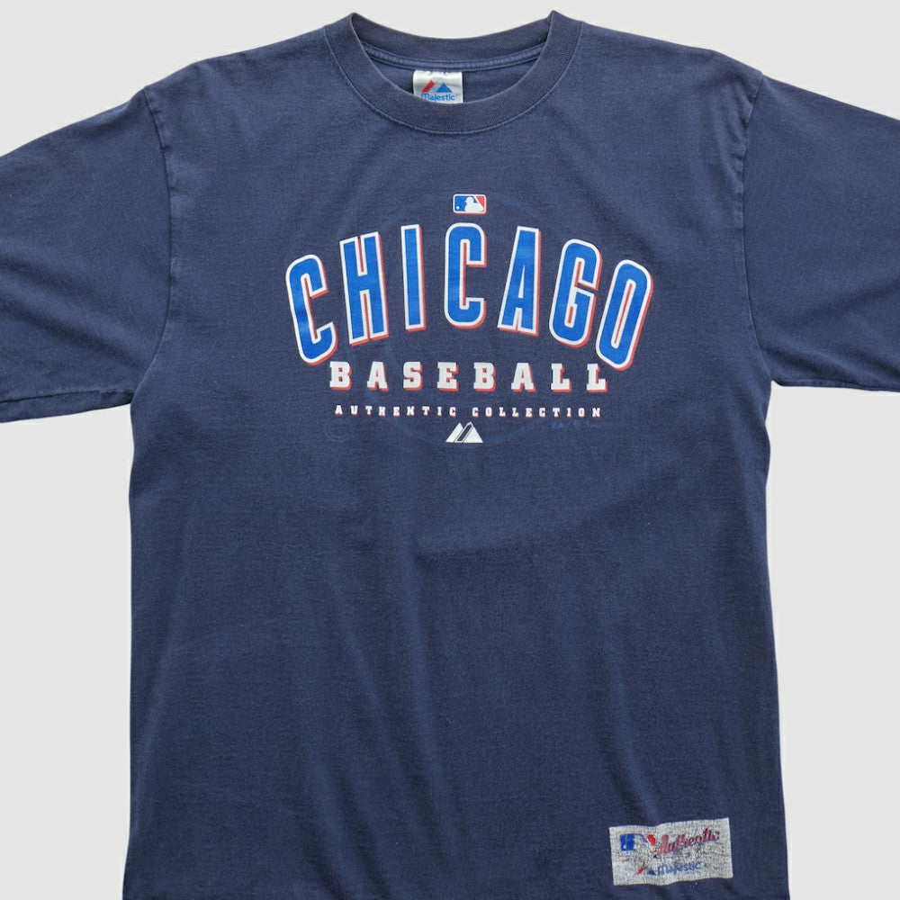 Chicago Cubs Majestic 2000s T-shirt - MLB