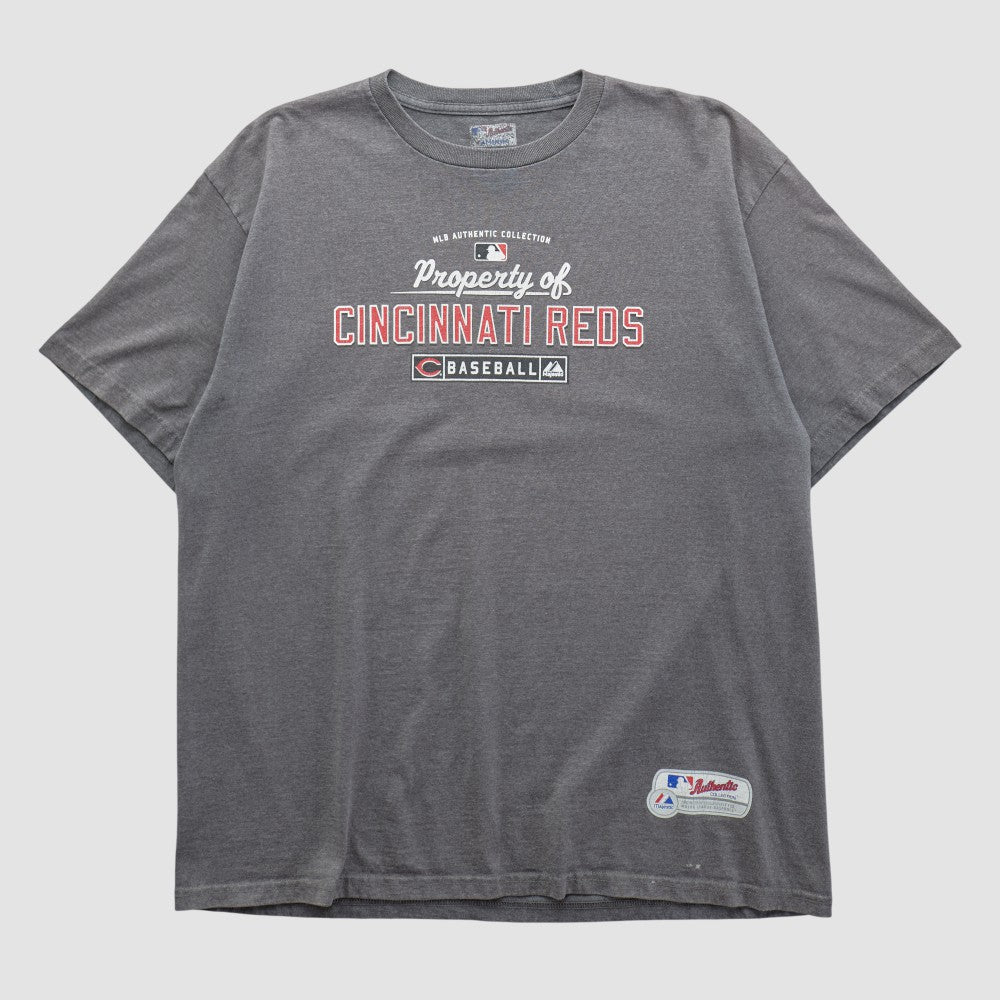 Cincinnati Reds Majestic 2000s T-shirt - MLB