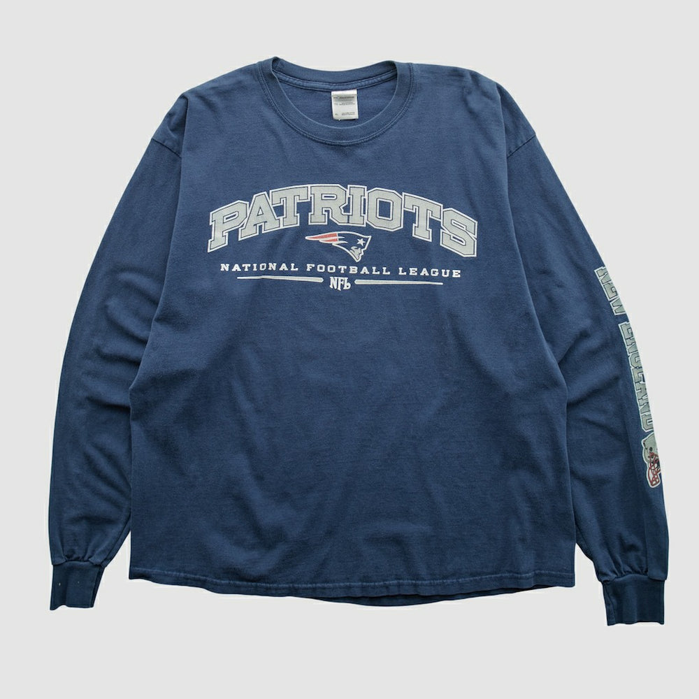 New England Patriots Gildan 2000s Long Sleeve T-shirt Navy Vintage | Fanatics