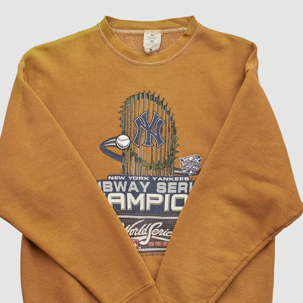 New York Yankees 2000 Pullover Sweatshirt - MLB