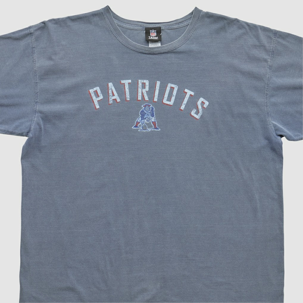 New England Patriots NFL 2010s T-shirt Blue Vintage | Fanatics