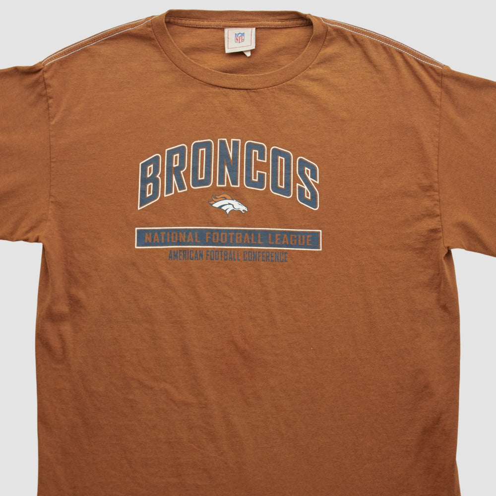 Denver Broncos NFL 2000s Long Sleeve T-shirt Clay Vintage | Fanatics