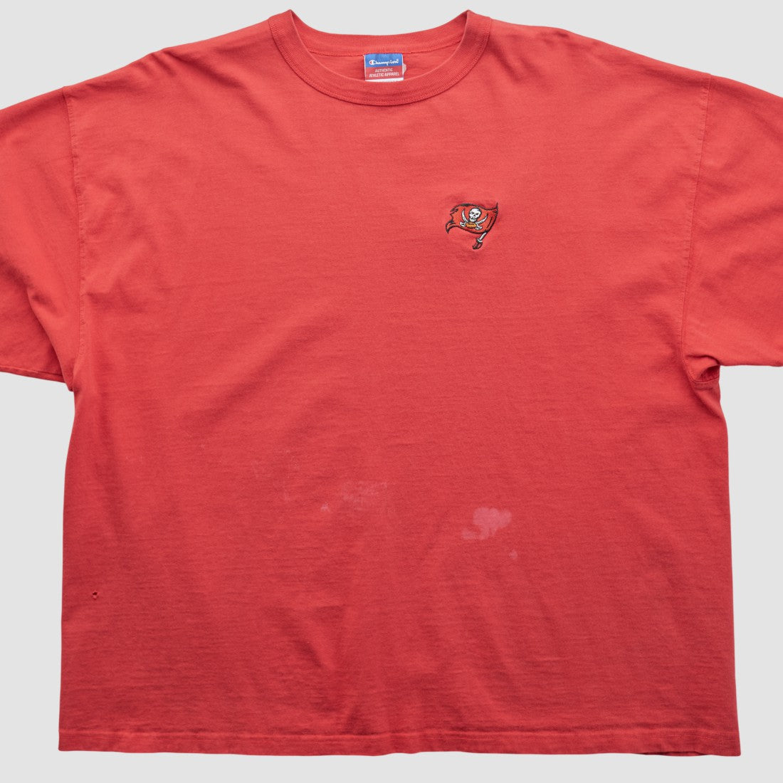 Tampa Bay Buccaneers Champion 2000s T-shirt Red Vintage | Fanatics