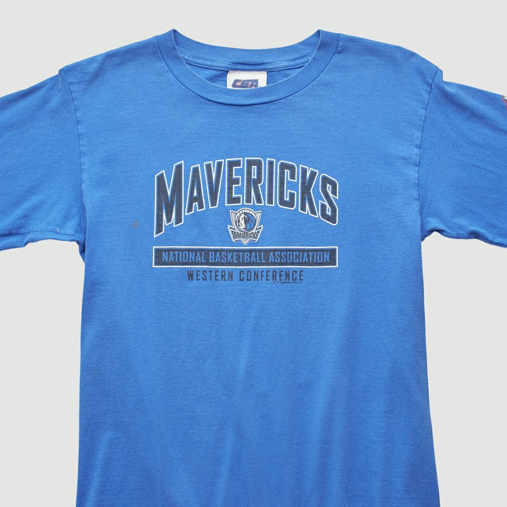 Dallas Mavericks CSA 2000s Long Sleeve T-shirt Blue Vintage - NBA