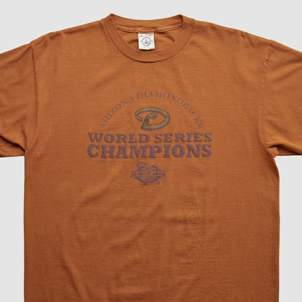 Arizona Diamondbacks Delta 2001 T-shirt - MLB