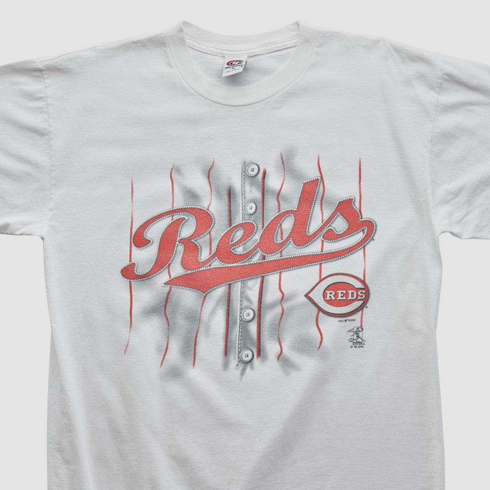 Cincinnati Reds True Fan 2000 T-shirt - MLB