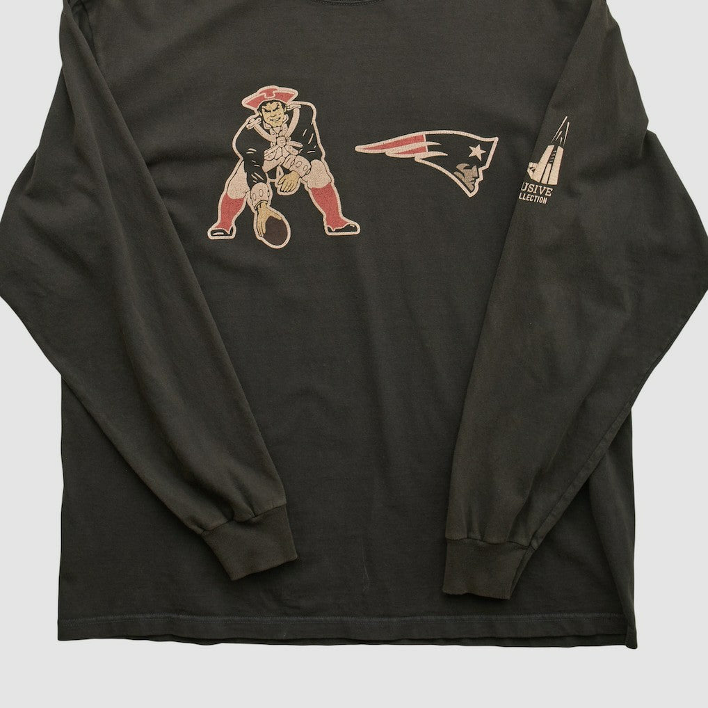 New England Patriots Reebok 2000s Long Sleeve T-shirt Charcoal Vintage | Fanatics