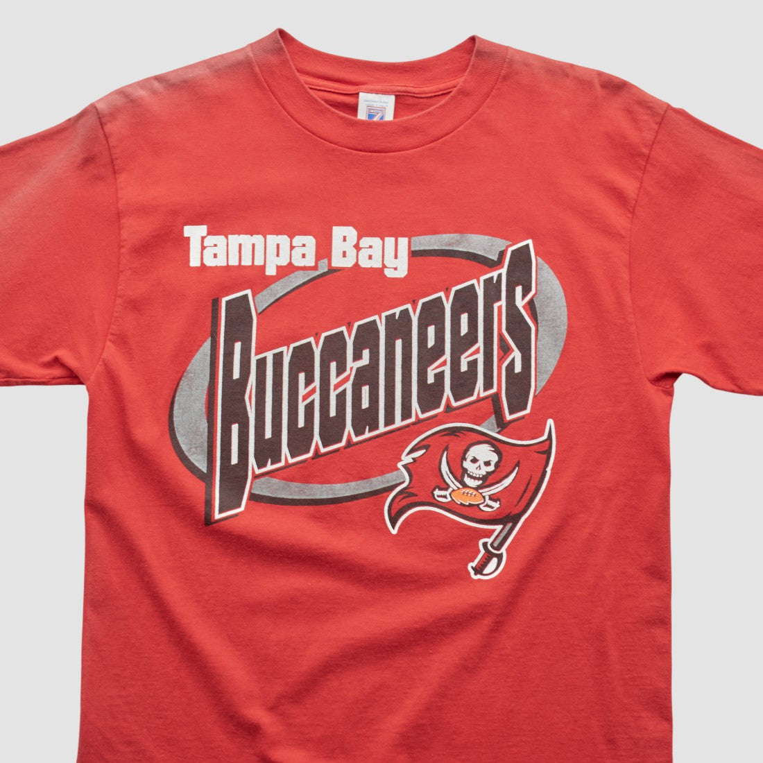 Tampa Bay Buccaneers Logo 7 T-shirt Red Vintage | Fanatics