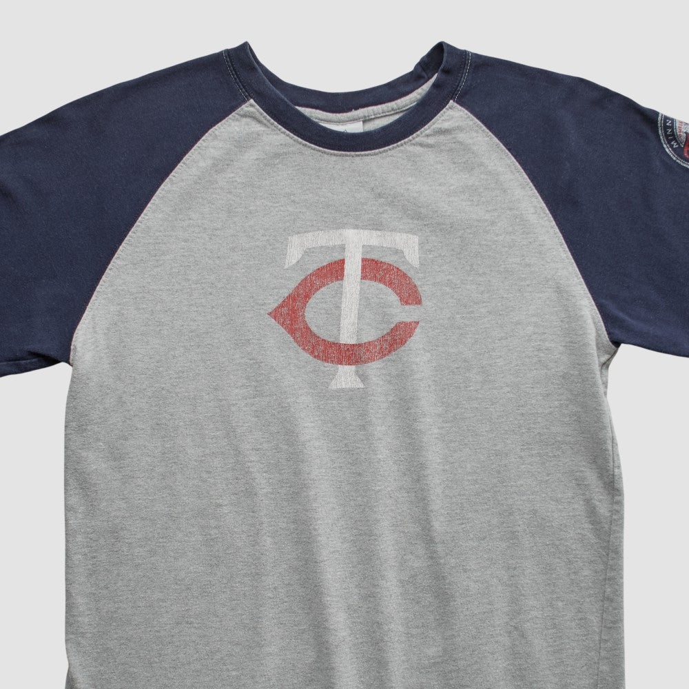 Minnesota Twins Majestic 2000s T-shirt - MLB