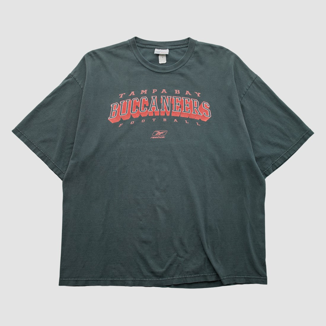 Tampa Bay Buccaneers Reebok 2000s T-shirt Black Vintage | Fanatics