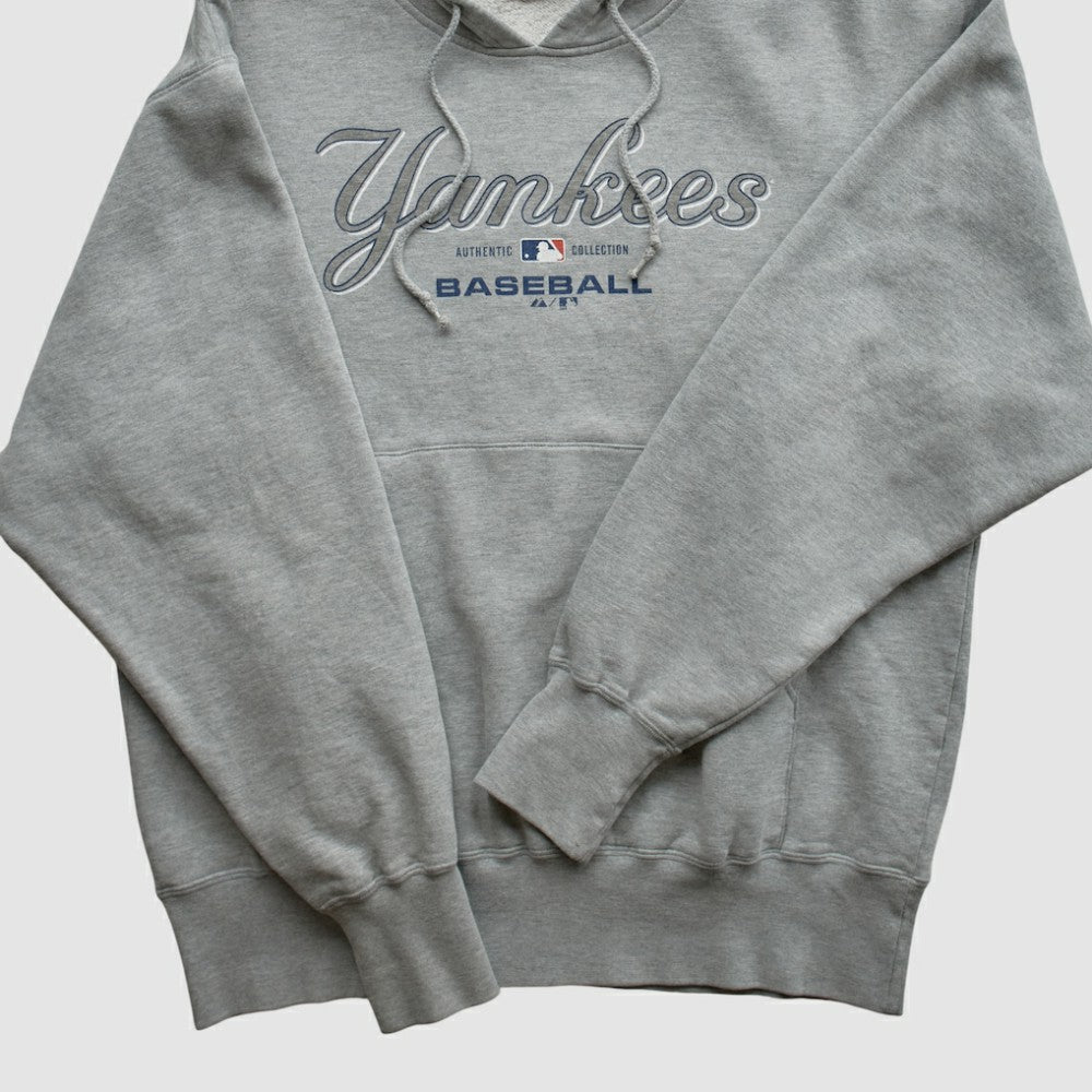 New York Yankees Majestic 2000s Hooded Pullover Sweatshirt - MLB