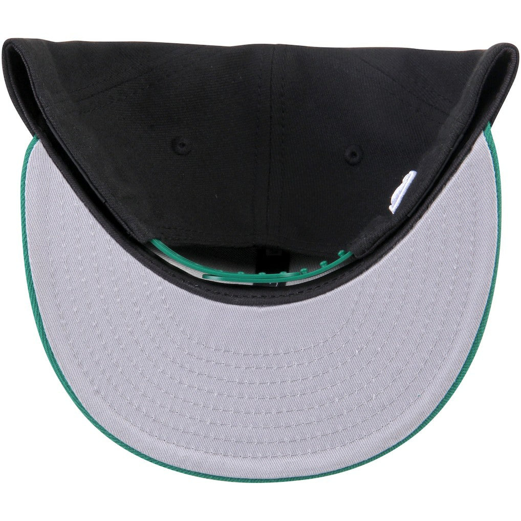 Boston Celtics 2-Tone 9FIFTY Adjustable Snapback Hat Black/Kelly Green - NBA