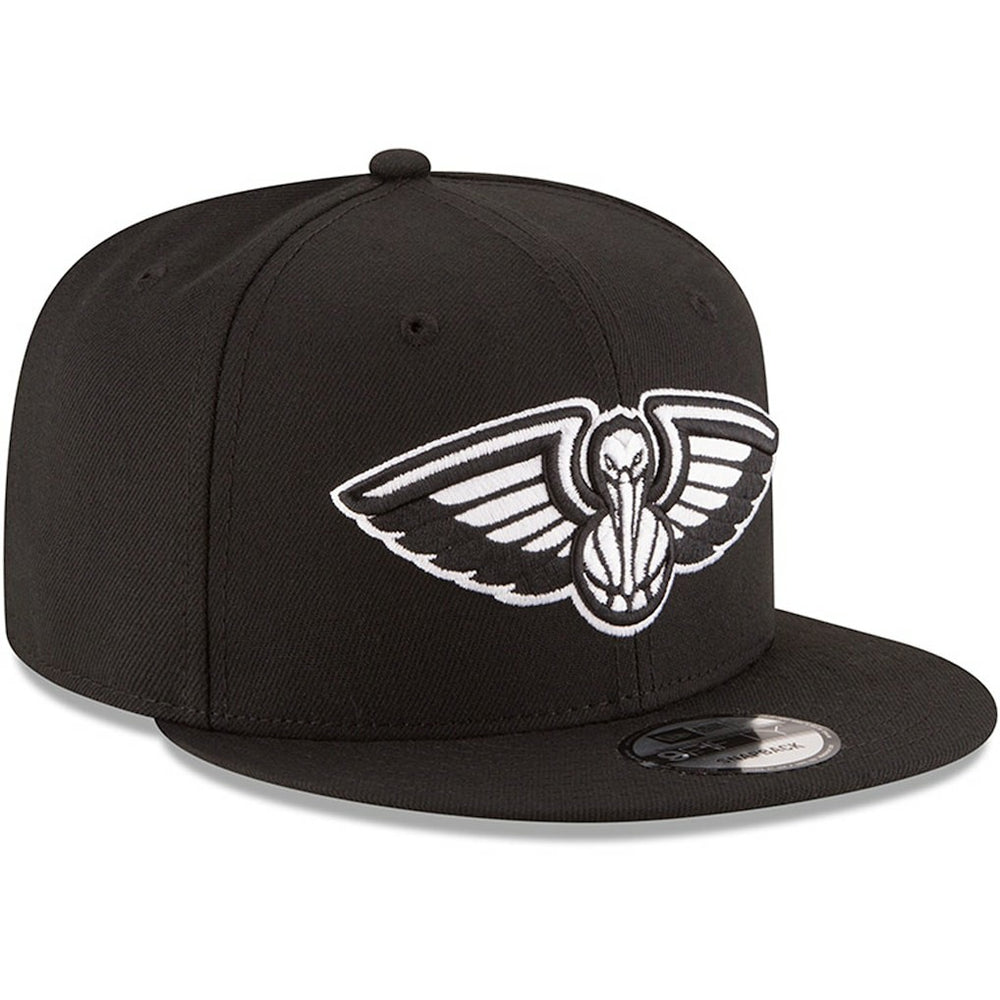 New Orleans Pelicans Black & White Logo 9FIFTY Adjustable Snapback Hat Black - NBA