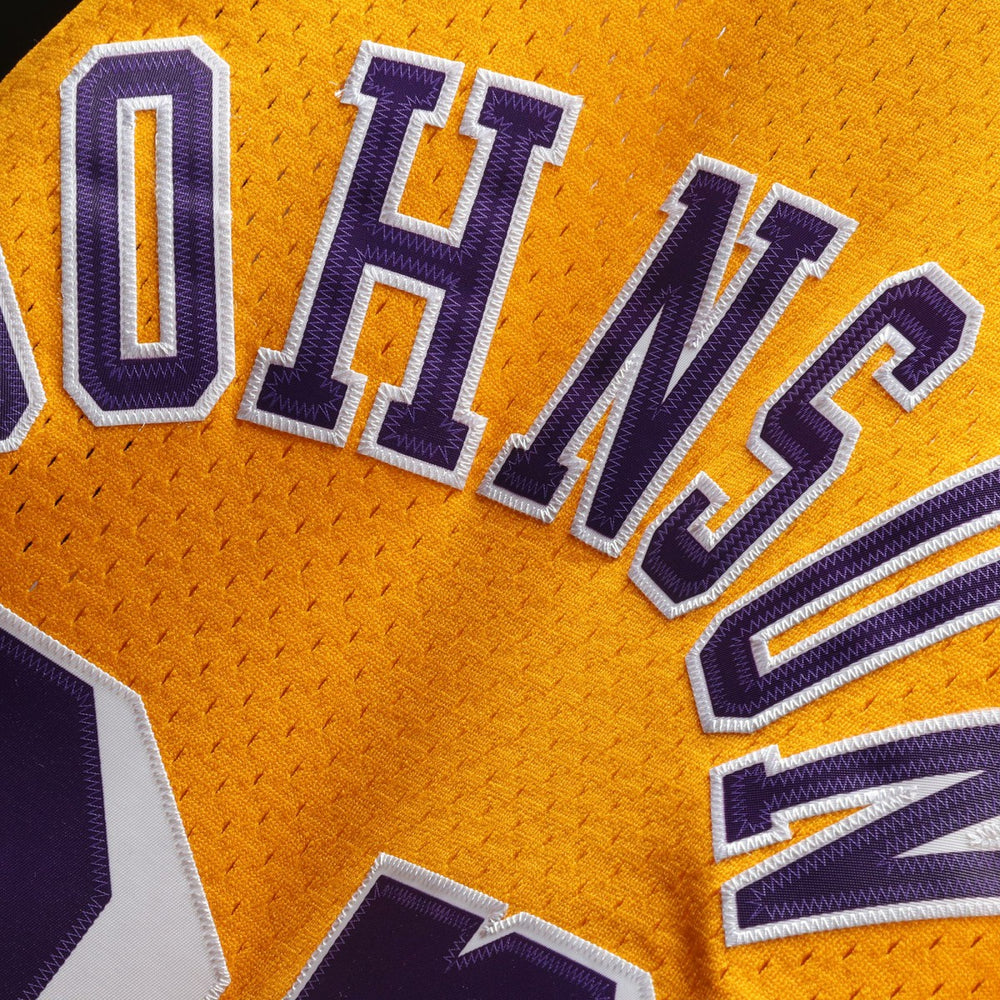 Magic Johnson Los Angeles Lakers 1984/85 Hardwood Classics Swingman Jersey Gold - NBA