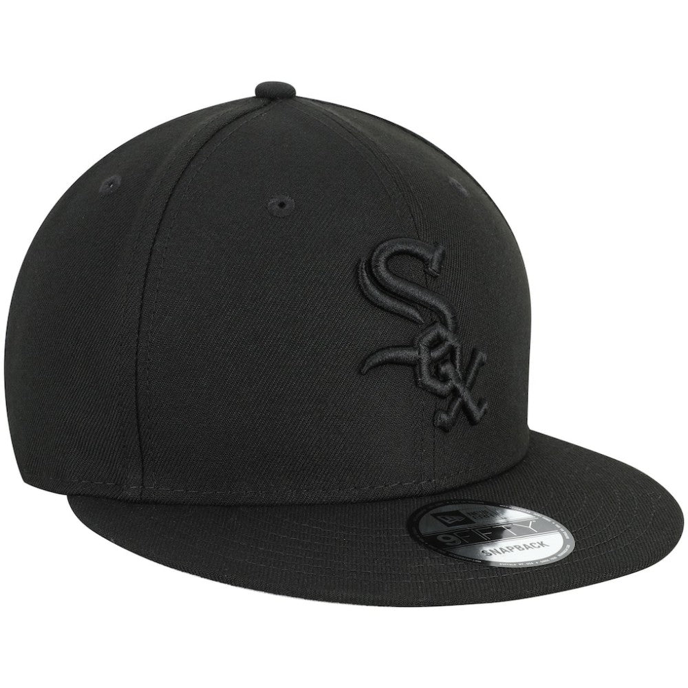Chicago White Sox New Era Black on Black 9FIFTY Team Snapback Adjustable Hat - MLB