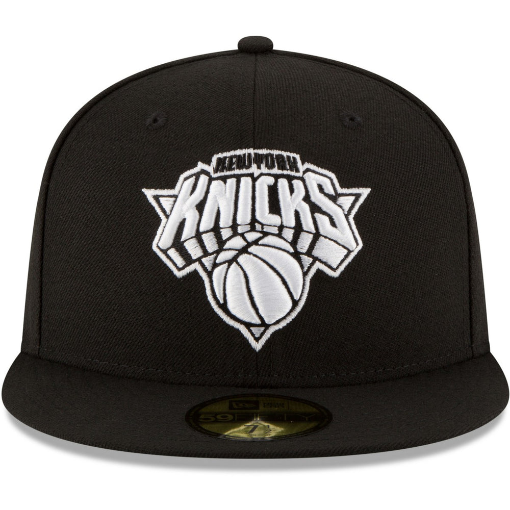 New York Knicks Black & White Logo 59FIFTY Fitted Hat Black - NBA