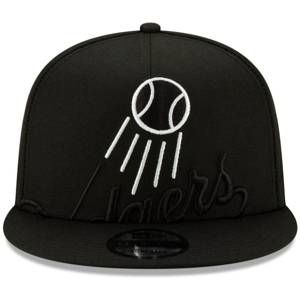 Los Angeles Dodgers New Era Monochrome Logo Elements 9FIFTY Adjustable Snapback Hat - MLB