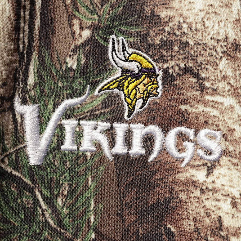 Minnesota Vikings Dunbrooke Circle Champion Tech Fleece Pullover Hoodie Realtree Camo | NFL