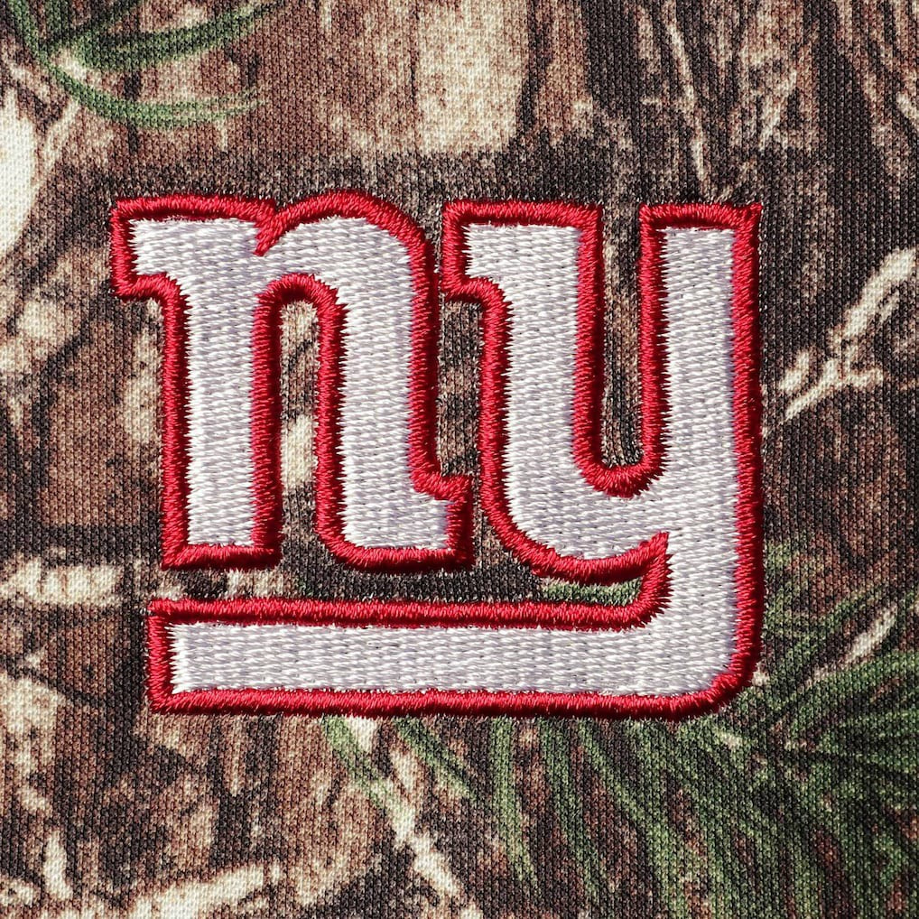 New York Giants Dunbrooke Circle Champion Tech Fleece Pullover Hoodie Realtree Camo | NFL