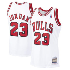 Michael Jordan Chicago Bulls 1997/98 Hardwood Classics Authentic Jersey White - NBA