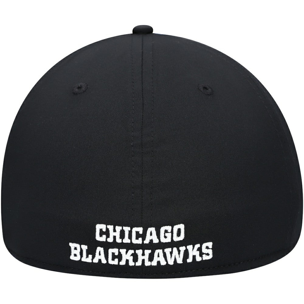 Chicago Blackhawks Fanatics Core Primary Logo Flex Hat - Black - NHL