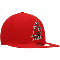 Tampa Bay Buccaneers New Era Omaha 59FIFTY Fitted Hat Red | NFL
