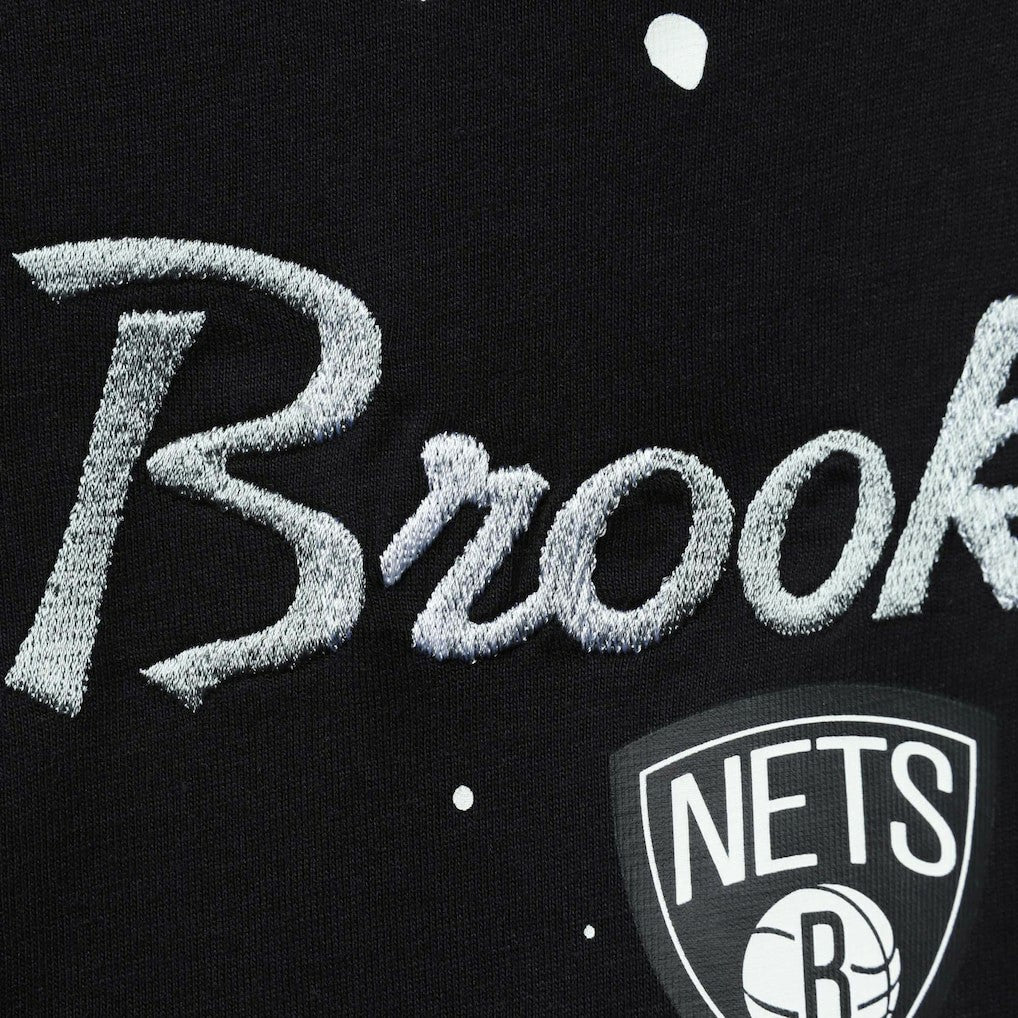 Brooklyn Nets Women's Courtside Splatter Cropped T-Shirt Black - NBA