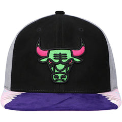 Chicago Bulls Day 5 Snapback Hat Black/Pink - NBA