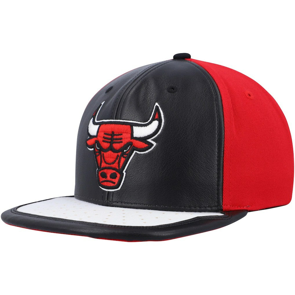 Chicago Bulls Day One Snapback Hat Black/White - NBA
