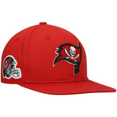 Tampa Bay Buccaneers Pro Standard Logo II Snapback Hat Red | NFL