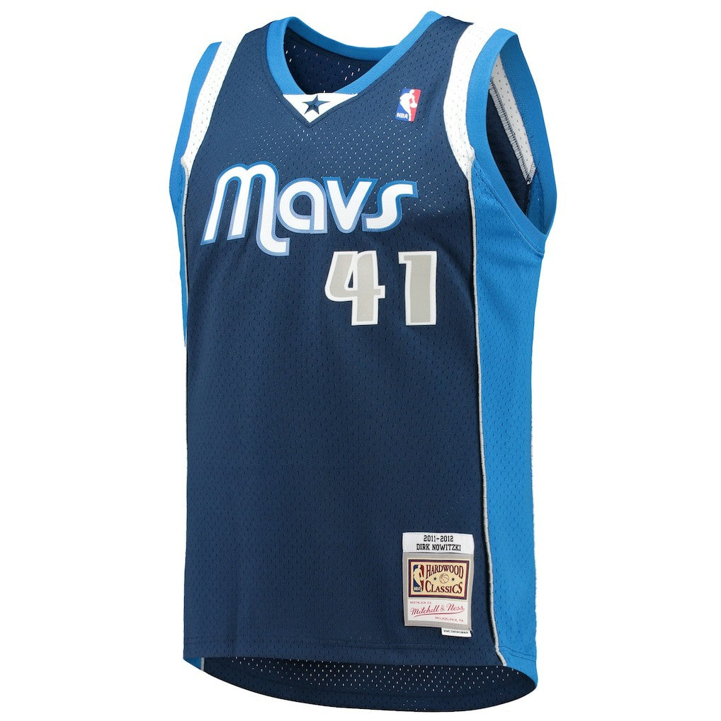 Dirk Nowitzki Dallas Mavericks 2011/12 Hardwood Classics Swingman Jersey Navy - NBA