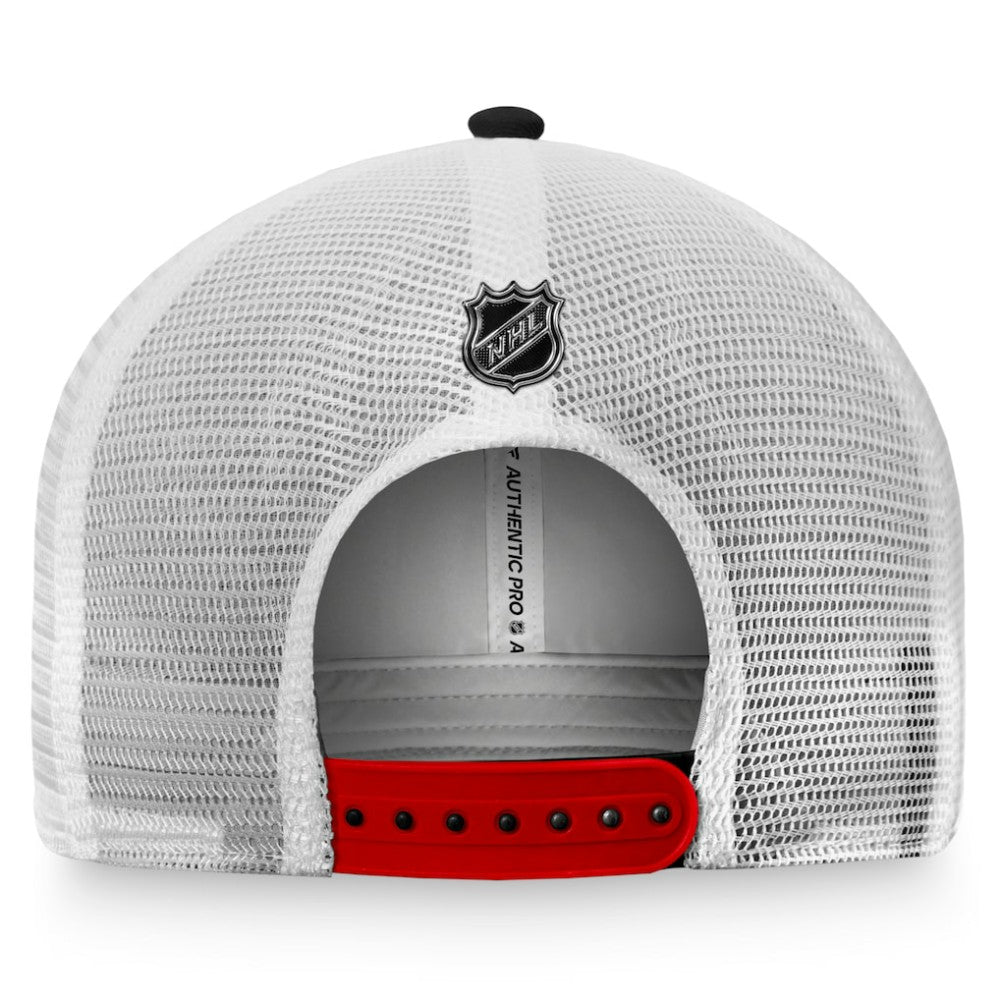 Chicago Blackhawks Fanatics Authentic Pro Rink Trucker Snapback Hat - Black/White - NHL