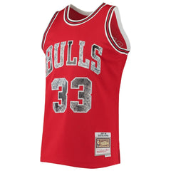 Scottie Pippen Chicago Bulls 1997/98 Hardwood Classics NBA 75th Anniversary Diamond Swingman Jersey Red - NBA
