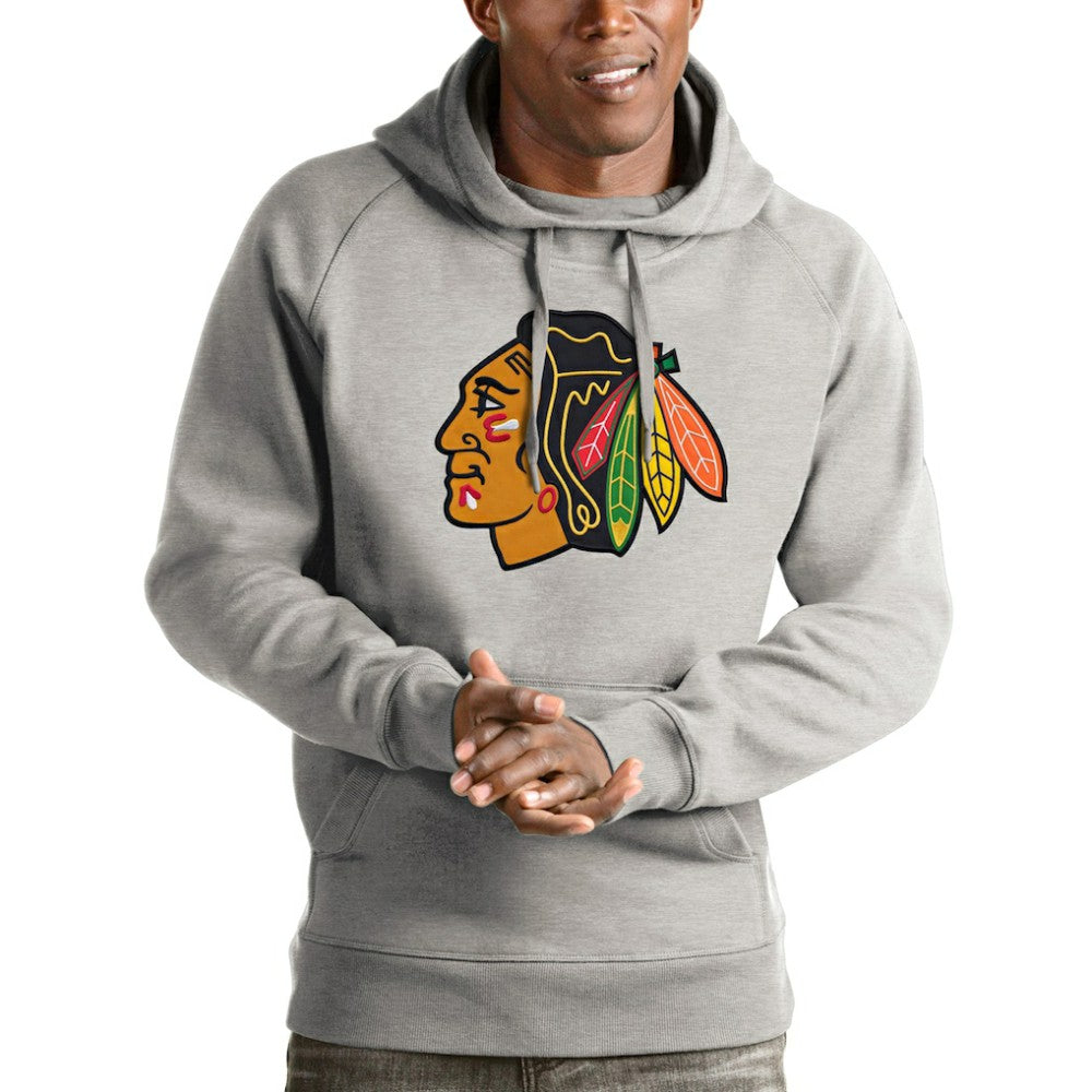Chicago Blackhawks Antigua Logo Victory Pullover Hoodie - Heathered Gray - NHL