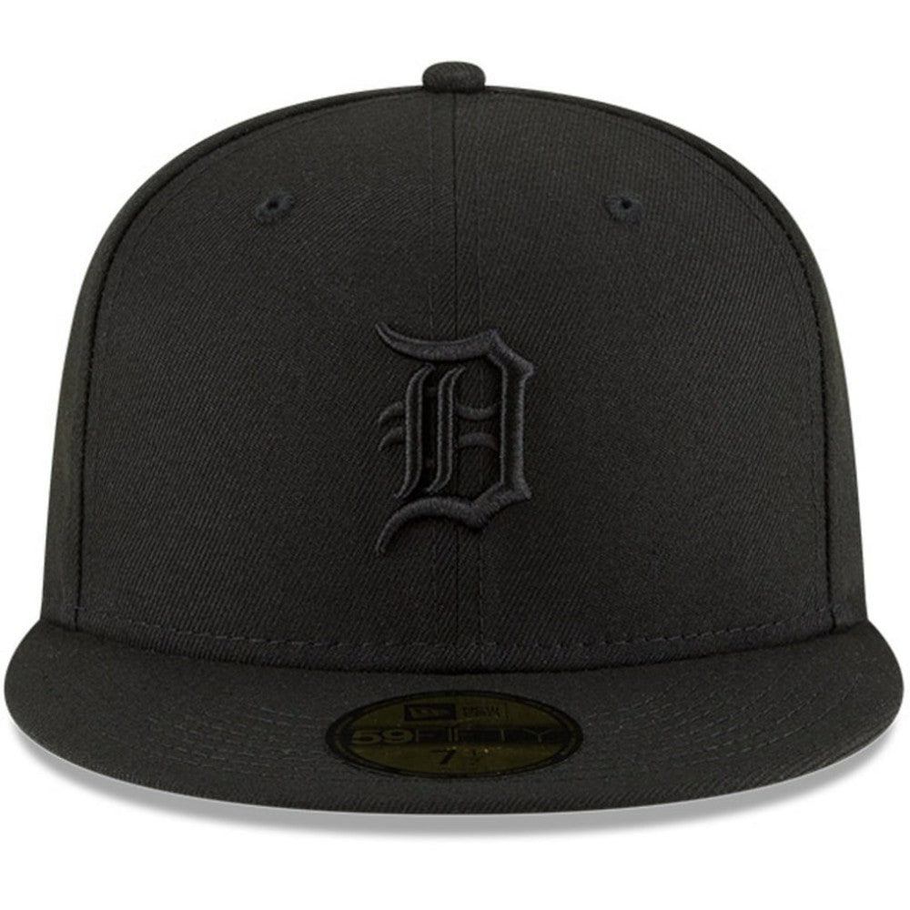 Detroit Tigers New Era Black on Black 59FIFTY Fitted Hat Hats - MLB