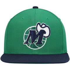 Dallas Mavericks Hardwood Classics Team Two-Tone 2.0 Snapback Hat Green/Navy - NBA