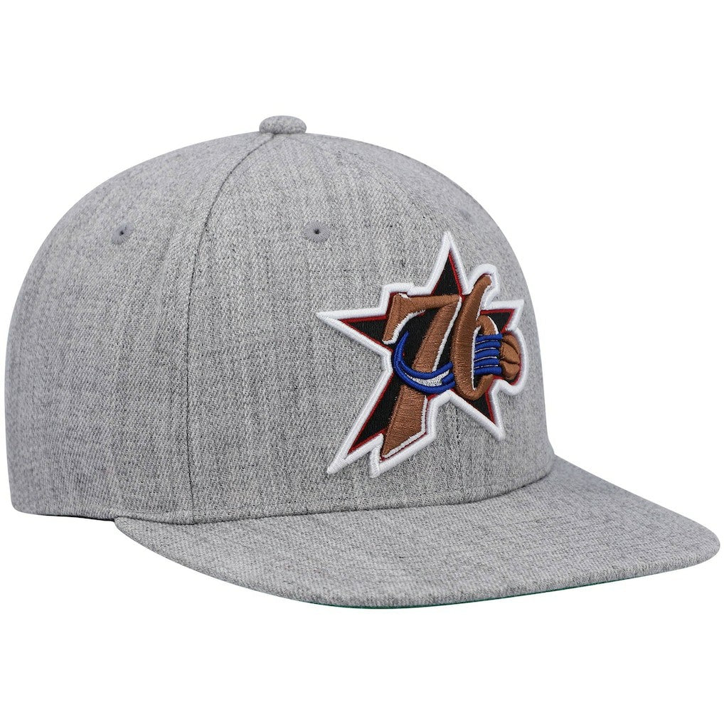Philadelphia 76ers Hardwood Classics Team 2.0 Snapback Hat Heathered Gray - NBA